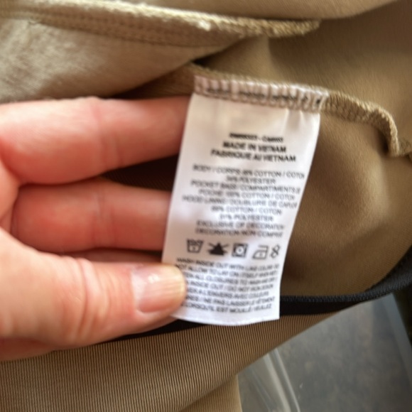 Tan Nike Tech size L like new condition. - Picture 5 of 11